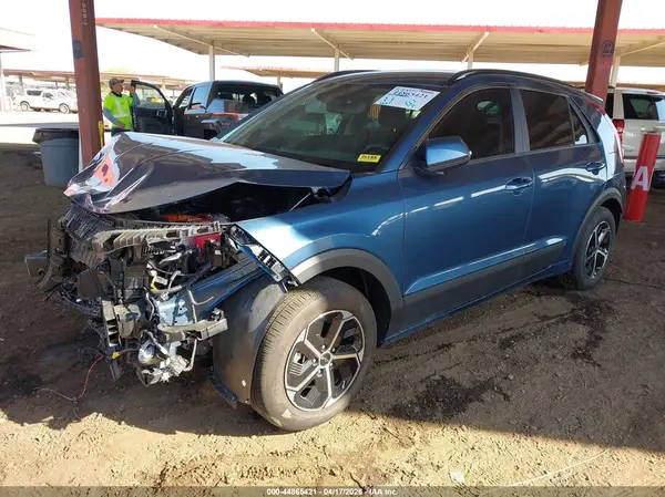 KNDCR3LE8S5306977 2025 KIA NIRO - Image 2