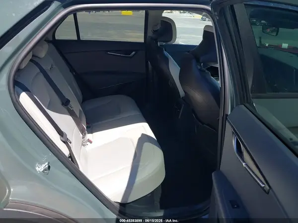KNDCR3LE8T5318628 2026 KIA NIRO - Image 8