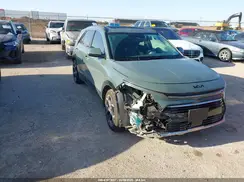 KNDCR3LE9P5037508 2023 KIA NIRO