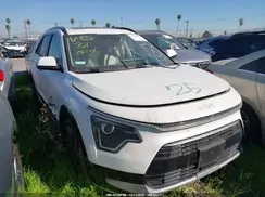 KNDCR3LE9P5037816 2023 KIA NIRO