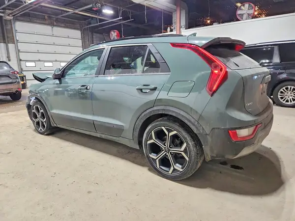 KNDCR3LE9P5038447 2023 KIA NIRO - Image 2