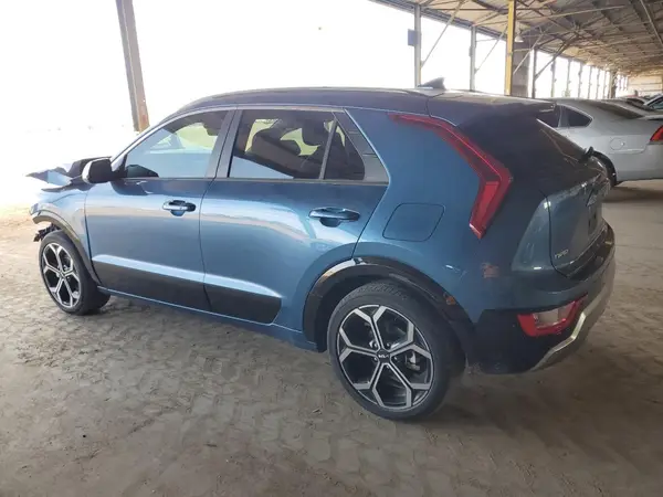 KNDCR3LE9P5040196 2023 KIA NIRO - Image 2