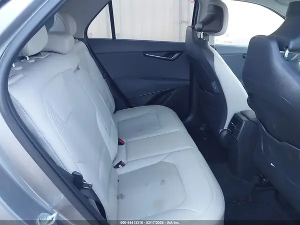 KNDCR3LE9P5048606 2023 KIA NIRO - Image 8