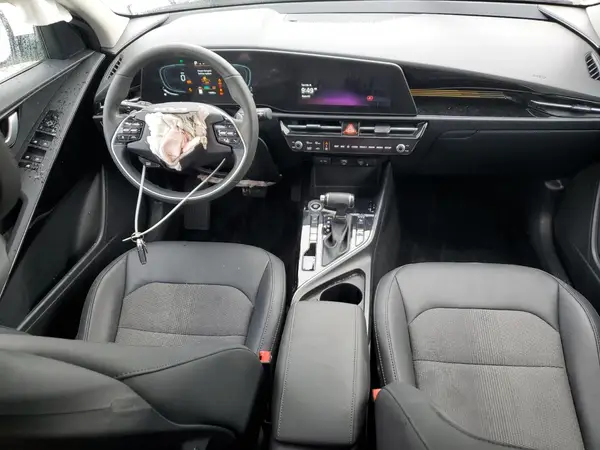 KNDCR3LE9P5049187 2023 KIA NIRO - Image 8