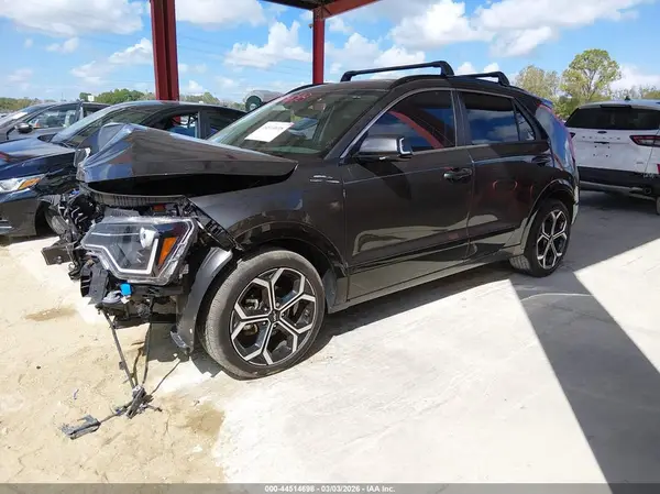 KNDCR3LE9P5074686 2023 KIA NIRO - Image 2