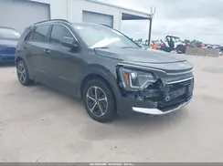 KNDCR3LE9P5085137 2023 KIA NIRO