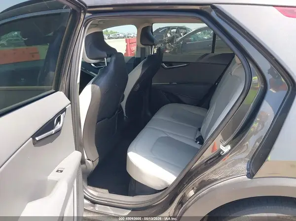 KNDCR3LE9P5085137 2023 KIA NIRO - Image 8