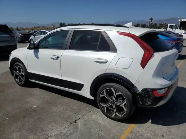 KNDCR3LE9P5098812 2023 KIA NIRO - Image 2