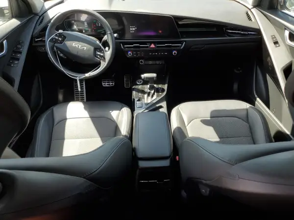 KNDCR3LE9P5098812 2023 KIA NIRO - Image 8