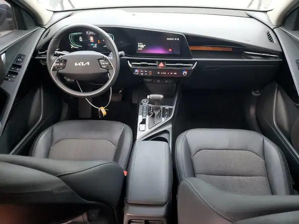 KNDCR3LE9R5147476 2024 KIA NIRO - Image 8