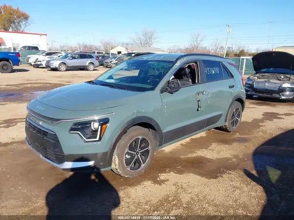 KNDCR3LE9R5192577 2024 KIA NIRO - Image 2