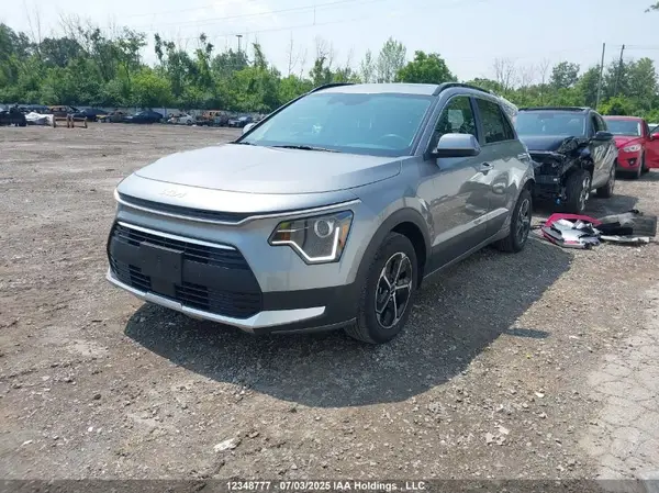 KNDCR3LE9R5199870 2024 KIA NIRO - Image 2