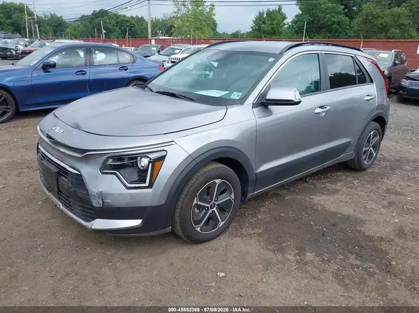 KNDCR3LE9S5234333 2025 KIA NIRO - Image 2