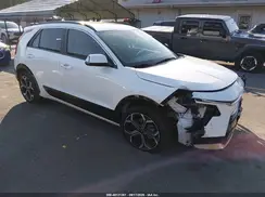 KNDCR3LE9S5236082 2025 KIA NIRO
