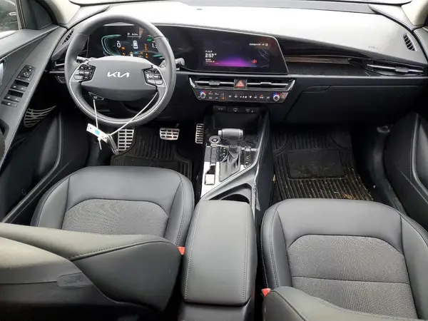 KNDCR3LE9S5253688 2025 KIA NIRO - Image 8