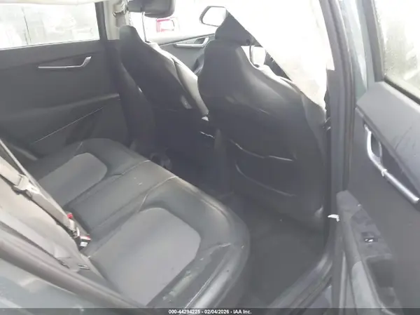 KNDCR3LE9S5283824 2025 KIA NIRO - Image 8