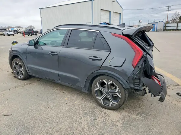 KNDCR3LEXP5042930 2023 KIA NIRO - Image 2