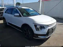 KNDCR3LEXP5043592 2023 KIA NIRO