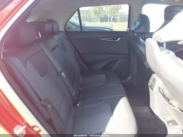 KNDCR3LEXP5047254 2023 KIA NIRO - Image 8