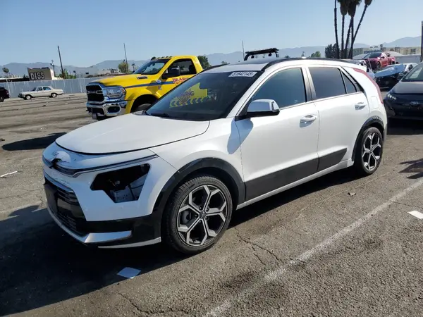KNDCR3LEXP5058349 2023 KIA NIRO - Image 1