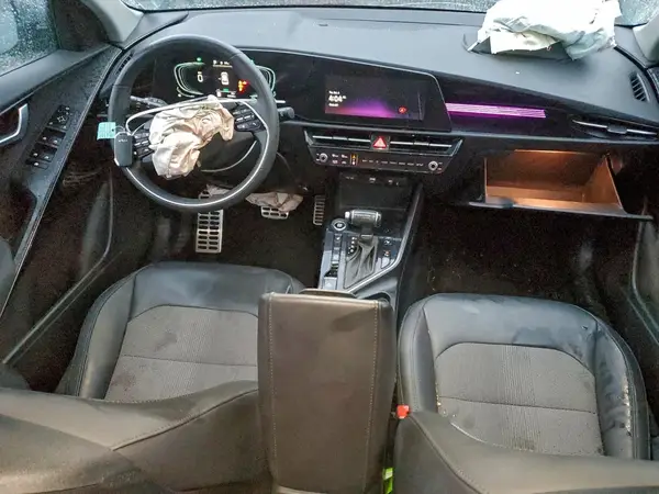 KNDCR3LEXP5059016 2023 KIA NIRO - Image 8