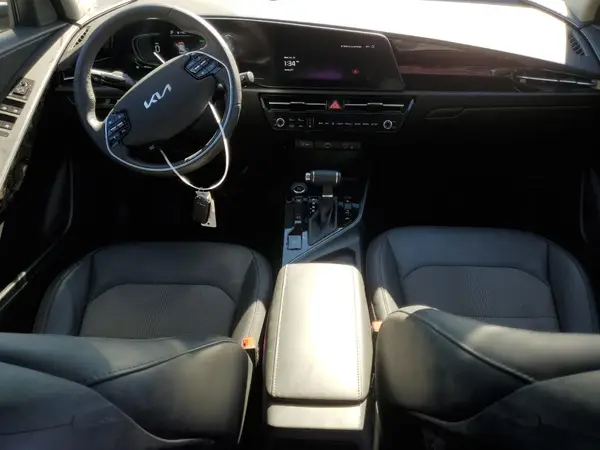 KNDCR3LEXP5060604 2023 KIA NIRO - Image 8