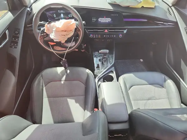 KNDCR3LEXP5060781 2023 KIA NIRO - Image 8