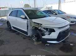 KNDCR3LEXP5080223 2023 KIA NIRO