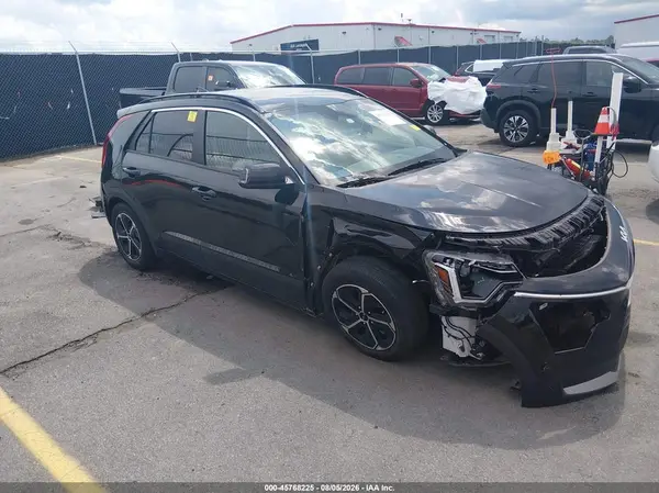 KNDCR3LEXP5080562 2023 KIA NIRO - Image 1