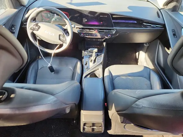KNDCR3LEXP5117187 2023 KIA NIRO - Image 8