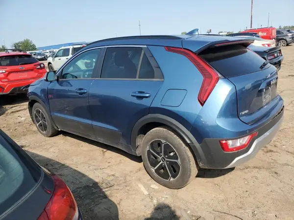 KNDCR3LEXP5117643 2023 KIA NIRO - Image 2