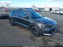KNDCR3LEXR5136955 2024 KIA NIRO