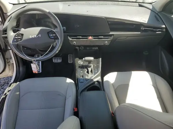 KNDCR3LEXR5142397 2024 KIA NIRO - Image 8