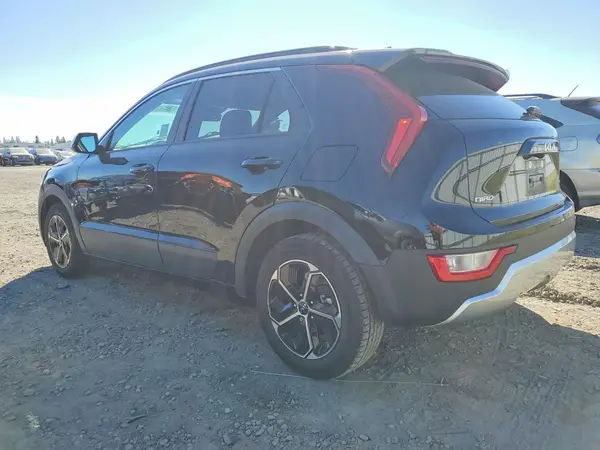 KNDCR3LEXR5151052 2024 KIA NIRO - Image 2