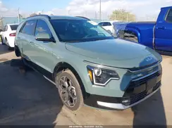 KNDCR3LEXR5176677 2024 KIA NIRO
