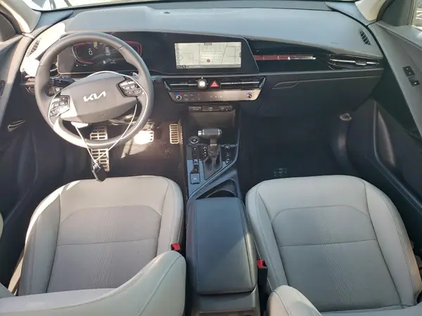KNDCR3LEXR5197075 2024 KIA NIRO - Image 8