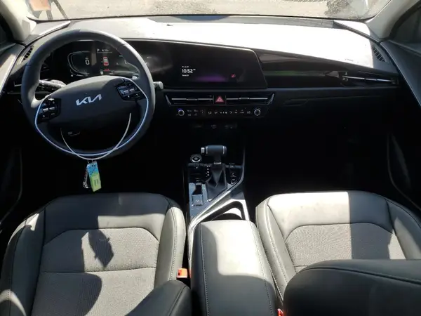KNDCR3LEXS5217170 2025 KIA NIRO - Image 8