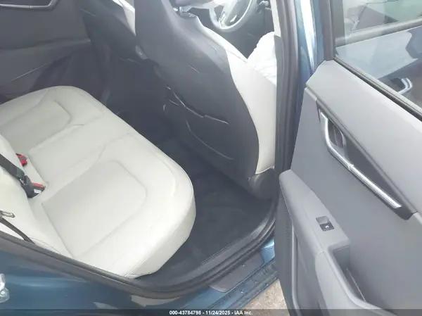 KNDCR3LEXS5234549 2025 KIA NIRO - Image 8
