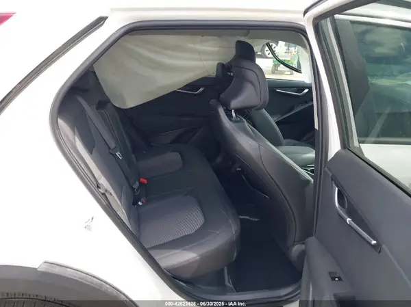 KNDCR3LEXS5252095 2025 KIA NIRO - Image 8