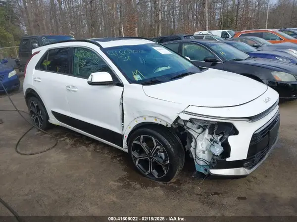 KNDCR3LF1R5125254 2024 KIA NIRO - Image 1