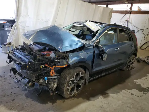 KNDCR3LF5P5043198 2023 KIA NIRO