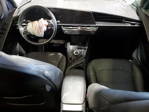 KNDCR3LF5P5043198 2023 KIA NIRO - Image 8