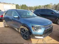 KNDCR3LF8P5068855 2023 KIA NIRO
