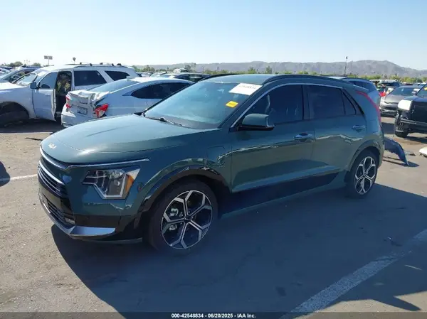 KNDCR3LF9P5056696 2023 KIA NIRO - Image 2