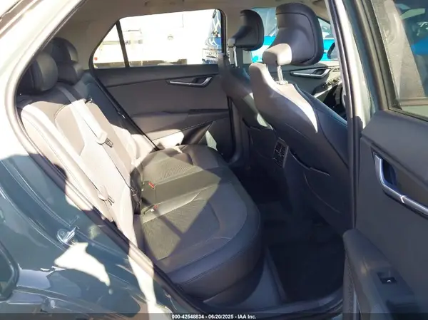 KNDCR3LF9P5056696 2023 KIA NIRO - Image 8