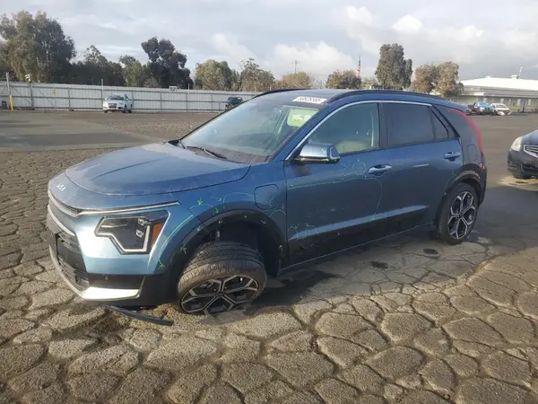 KNDCR3LFXP5068873 2023 KIA NIRO - Image 1