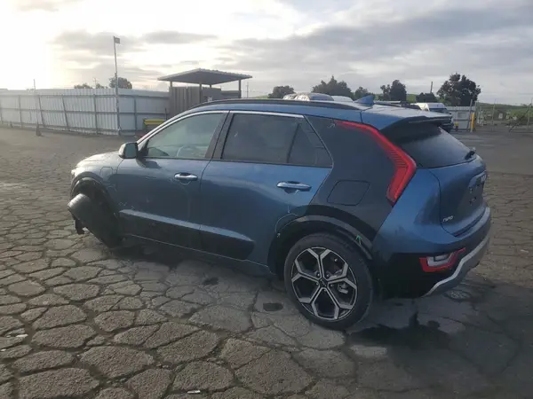 KNDCR3LFXP5068873 2023 KIA NIRO - Image 2