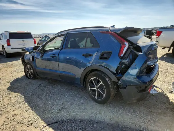 KNDCS3LF0P5089297 2023 KIA NIRO - Image 2