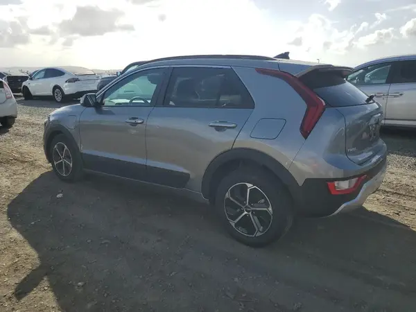 KNDCS3LF0S5277262 2025 KIA NIRO - Image 2