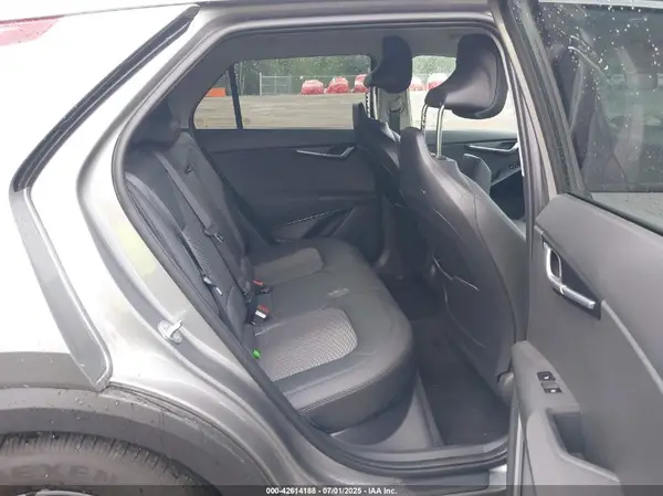 KNDCS3LF2R5170336 2024 KIA NIRO - Image 8